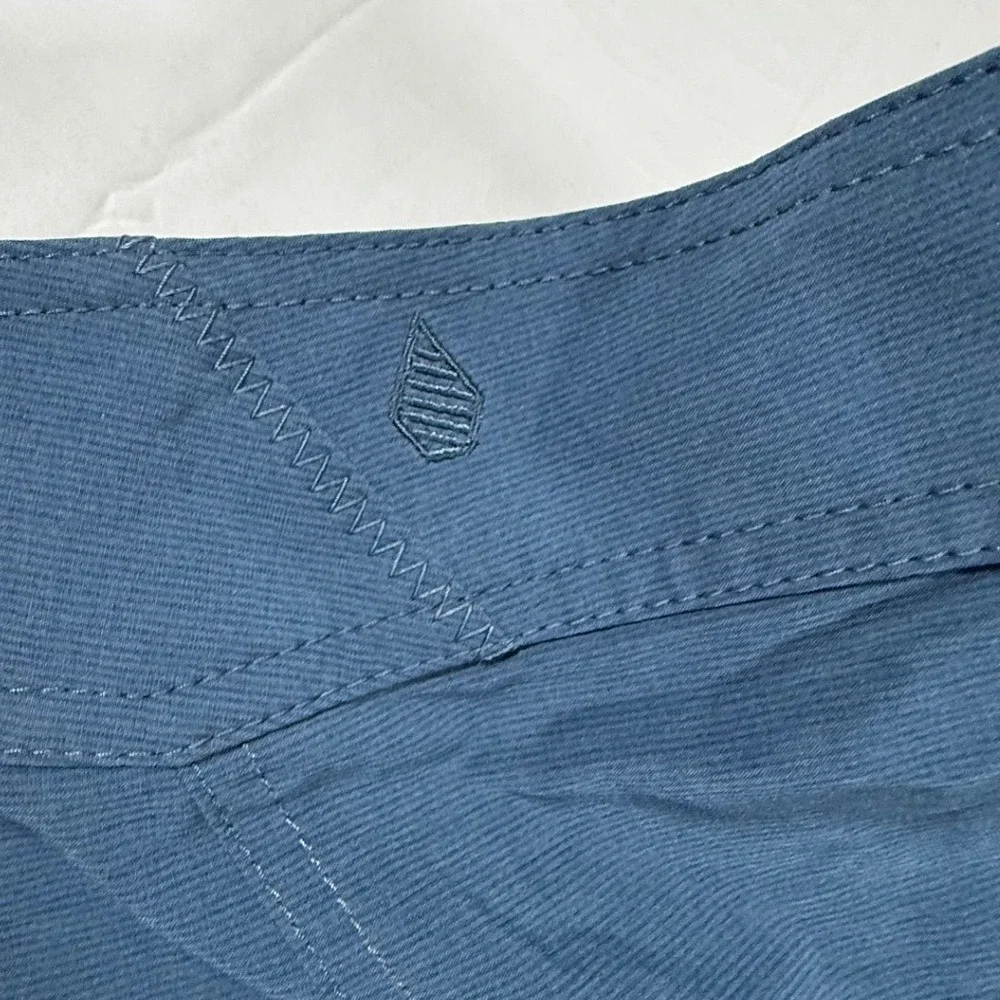Volcom Lido Solid Mod 20 Boardshorts Indigo Blue Mens 38 A0811926 NEW